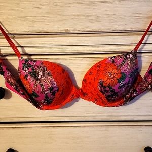 Victorias Secret Very Sexy Push-Up bra